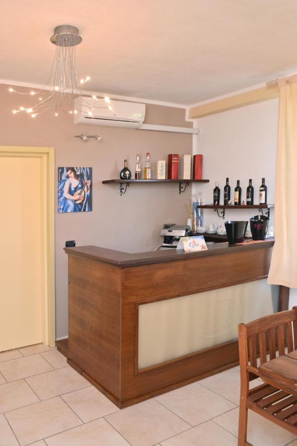 Coral B&B Порто Чезарео Екстериор снимка
