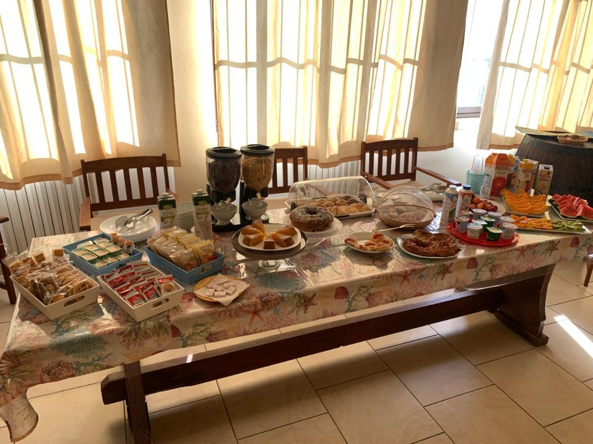 Coral B&B Порто Чезарео Екстериор снимка